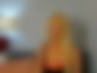 Live cam show with ClareHotMature - Granny on SmokeAndPoke