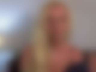 ClareHotMature's Live Sex Cam Show