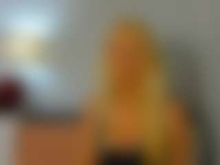 Live cam show with ClareHotMature - Mature on luckytryst.com