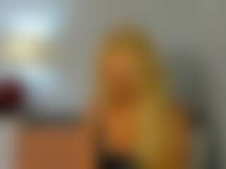 Live cam show with ClareHotMature - Granny Big Ass on luckytryst.com