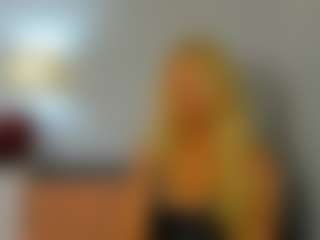 ClareHotMature's Live Sex Cam Show