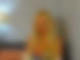 ClareHotMature's Live Sex Cam Show
