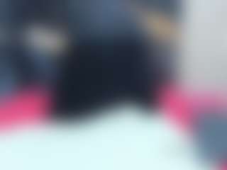 emmillyy20's Live Sex Cam Show