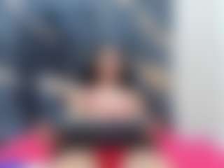 emmillyy20's Live Sex Cam Show