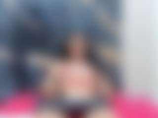 emmillyy20's Live Sex Cam Show