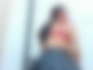emmillyy20's Live Sex Cam Show