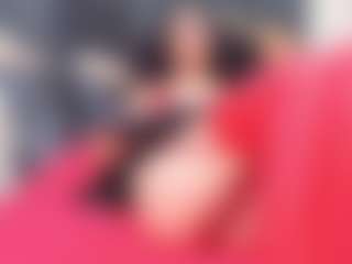 emmillyy20's Live Sex Cam Show