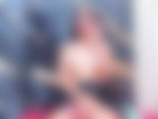 emmillyy20's Live Sex Cam Show