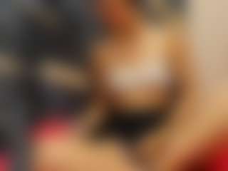 Live cam show with emmillyy20 - New Blowjob on Camsoda