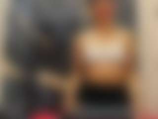 emmillyy20's Live Sex Cam Show