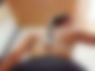 emmillyy20's Live Sex Cam Show