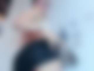 emmillyy20's Live Sex Cam Show