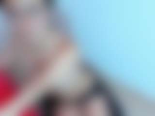 emmillyy20's Live Sex Cam Show