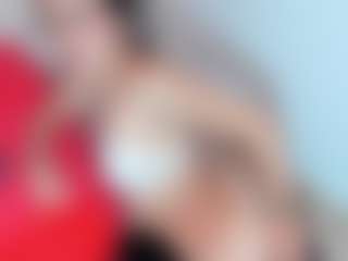 emmillyy20's Live Sex Cam Show