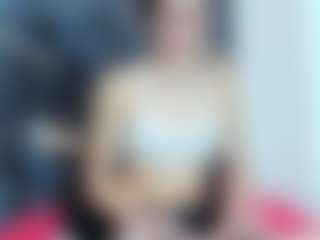 emmillyy20's Live Sex Cam Show
