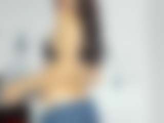 emmillyy20's Live Sex Cam Show