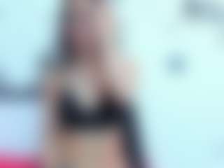 emmillyy20's Live Sex Cam Show
