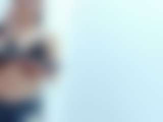 emmillyy20's Live Sex Cam Show