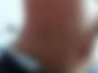 emmillyy20's Live Sex Cam Show