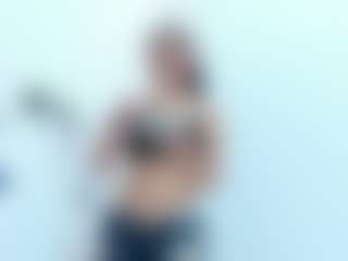 emmillyy20's Live Sex Cam Show