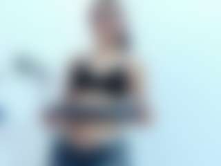 emmillyy20's Live Sex Cam Show