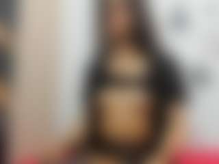 emmillyy20's Live Sex Cam Show
