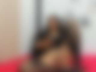emmillyy20's Live Sex Cam Show