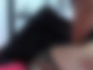emmillyy20's Live Sex Cam Show