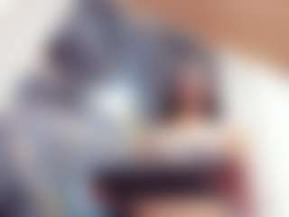 emmillyy20's Live Sex Cam Show