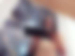 emmillyy20's Live Sex Cam Show