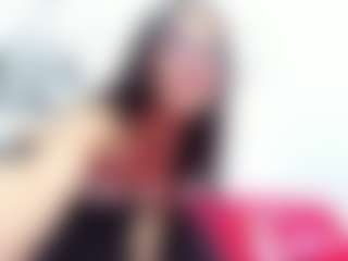 emmillyy20's Live Sex Cam Show