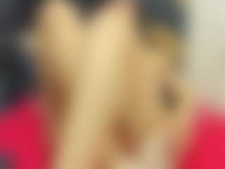 emmillyy20's Live Sex Cam Show