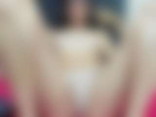 emmillyy20's Live Sex Cam Show