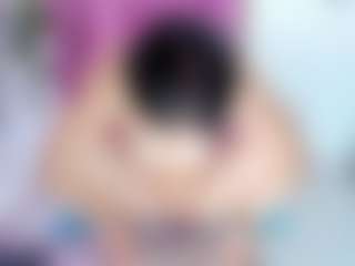 Live cam show with emmillyy20 - Eating Pussy on 1on1-livenow