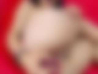 Live cam show with emmillyy20 - Eating Pussy on SxyPornLive