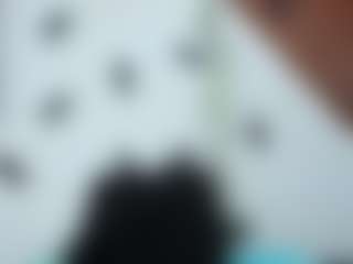 emmillyy20's Live Sex Cam Show