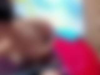 emmillyy20's Live Sex Cam Show