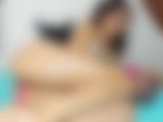emmillyy20's Live Sex Cam Show