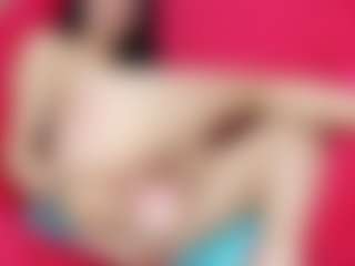 Live cam show with emmillyy20 - Facial Piercings on livesuperchat.net