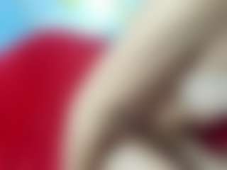 emmillyy20's Live Sex Cam Show
