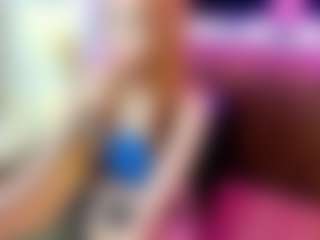 LucyBlazeY's Live Sex Cam Show