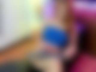 LucyBlazeY's Live Sex Cam Show