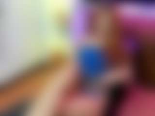 LucyBlazeY's Live Sex Cam Show