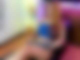 LucyBlazeY's Live Sex Cam Show