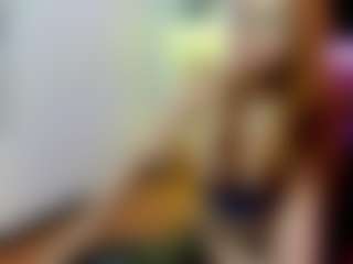 LucyBlazeY's Live Sex Cam Show