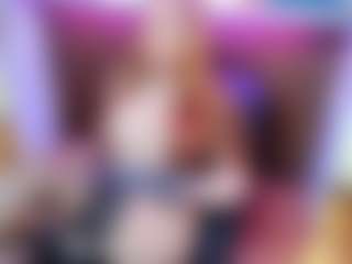 LucyBlazeY's Live Sex Cam Show