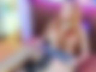 LucyBlazeY's Live Sex Cam Show