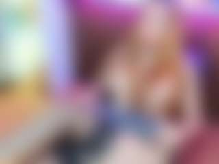 LucyBlazeY's Live Sex Cam Show