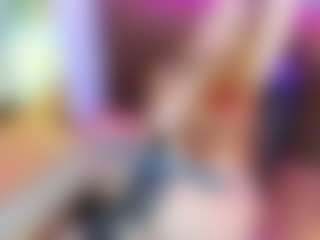 Live cam show with LucyBlazeY - Blowjob on pussylord.com