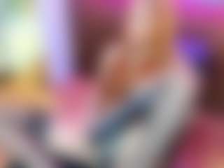 LucyBlazeY's Live Sex Cam Show